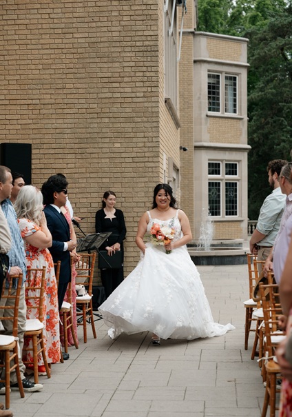 Outdoor spring wedding ceremony at Laurel Hall Indianapolis