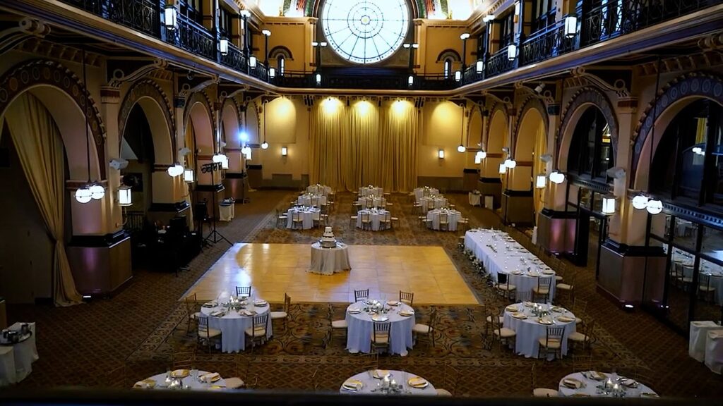 Indianapolis wedding venue reception hall.