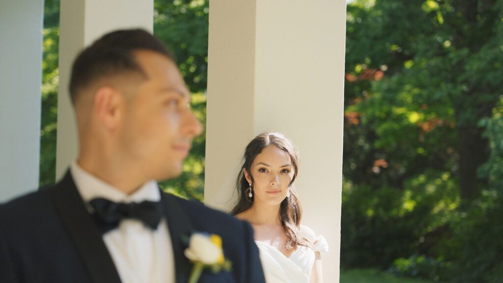 Newfields Indianapolis wedding couple.