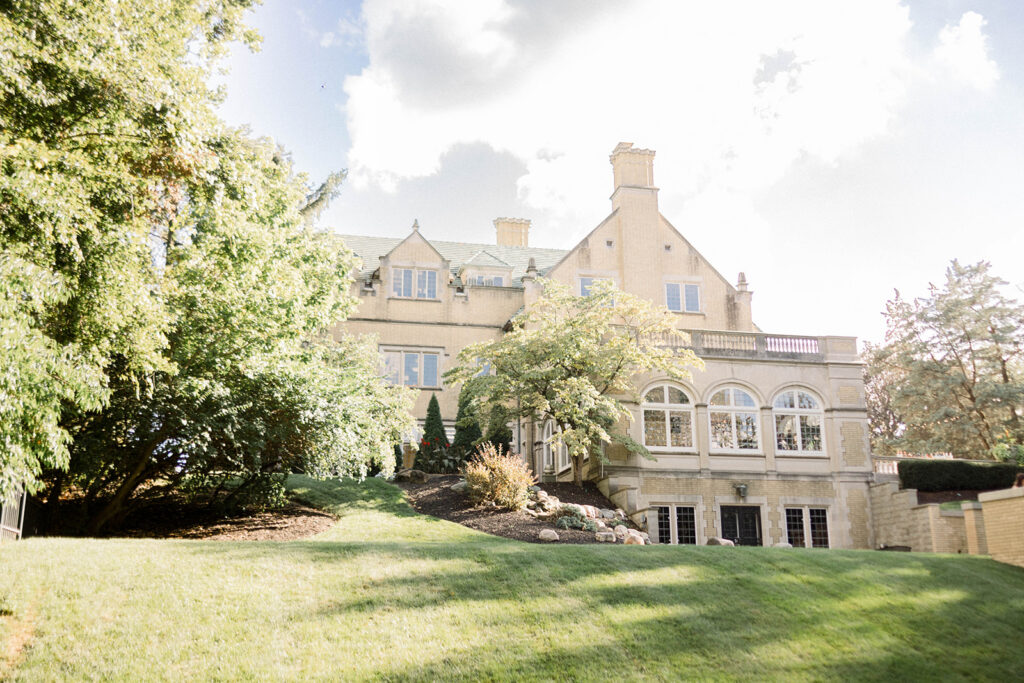 Mansion Wedding Venue in Indianapolis.